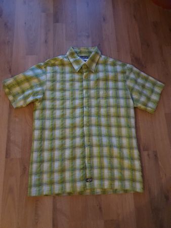 Hemd kurzarm, Gr. 146/152, CHF 1.00!