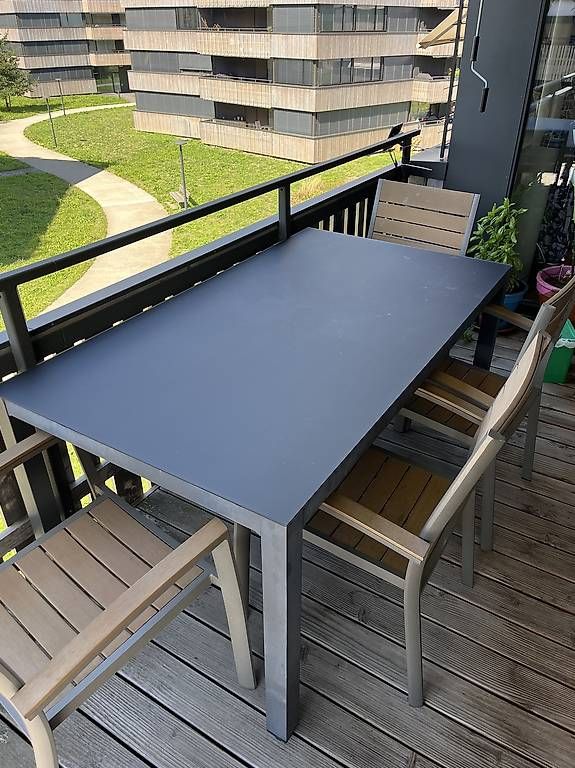 Set de table et chaises: Gartentisch inkl. Stühle – D'occasion à Aarburg par ack_x86p