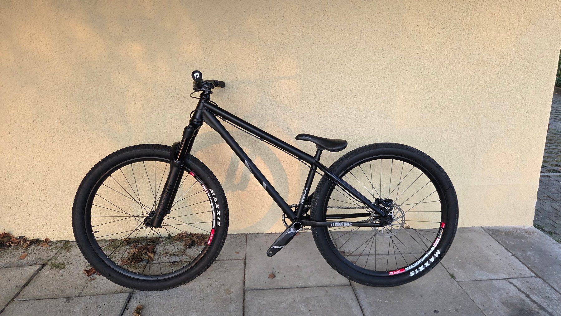 YT Biciclette: YT Dirtlove Dirtjumper – Usato da Zürich venduto da E.Schenkel 1