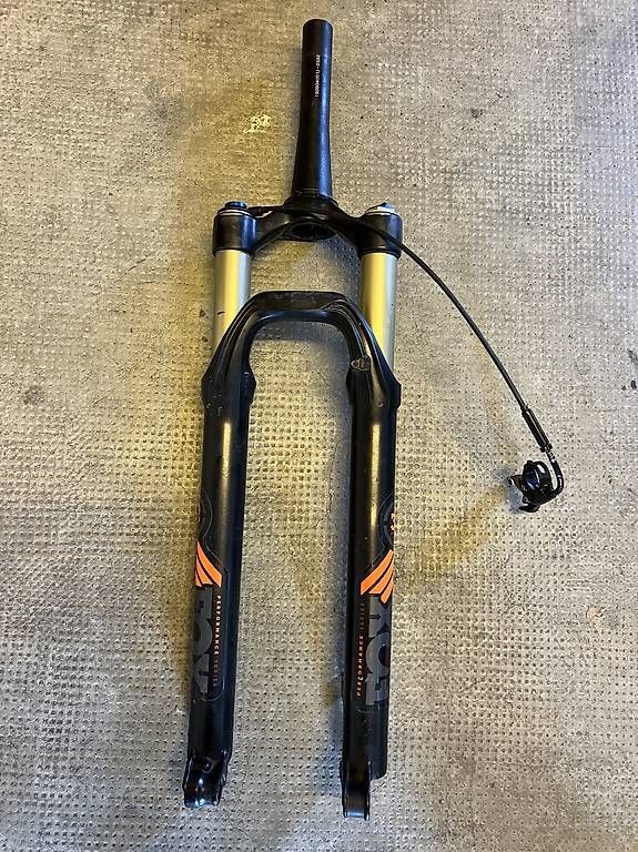 Pezzi di ricambio: Federgabel Fox 32 Float Lockout (2016) – Usato da Reinach BL venduto da Karnikl1203