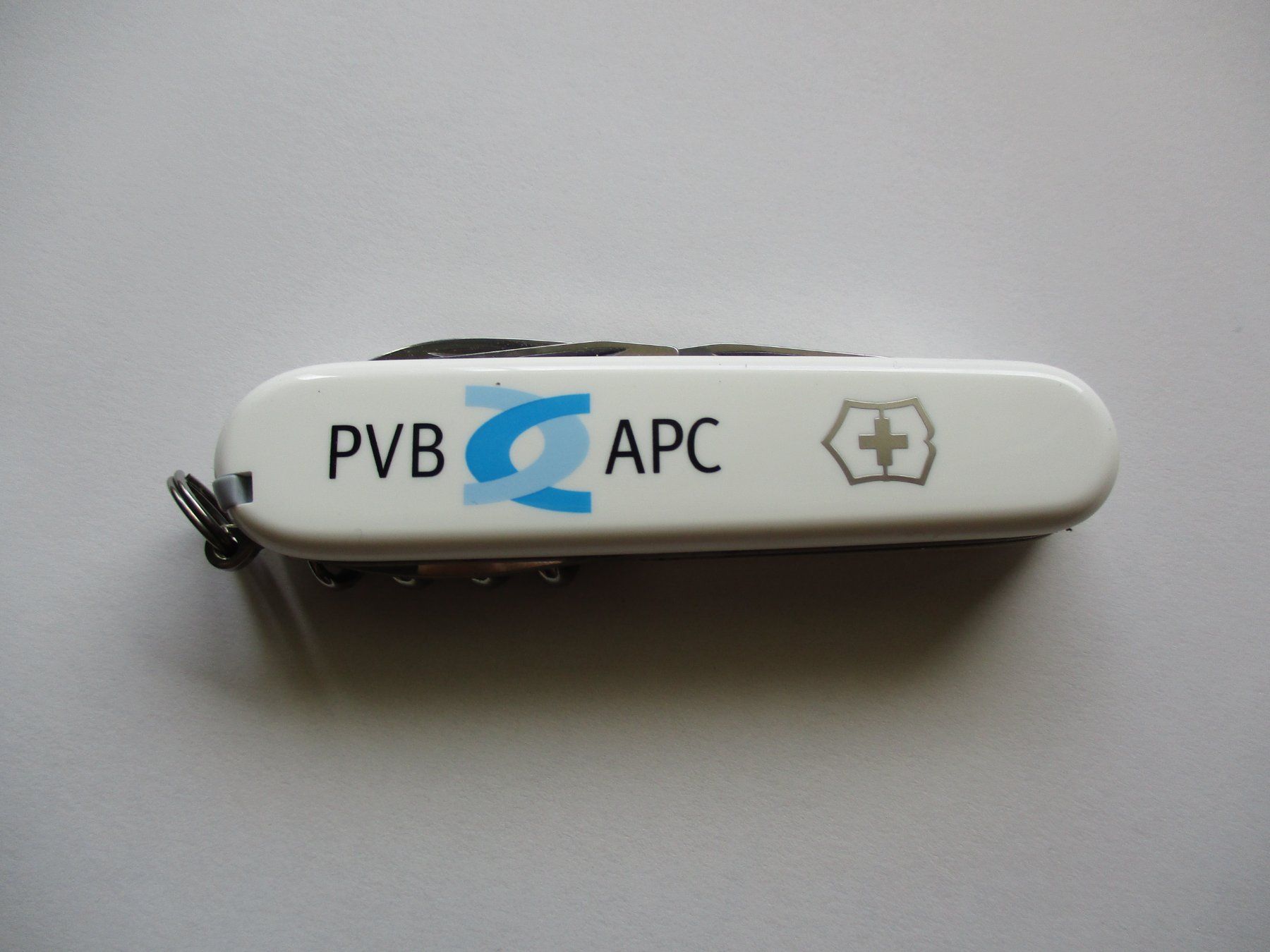 Victorinox Coltelli tascabile: Couteau Suisse Victorinox "PVB APC" blanc – Usato da La Sarraz venduto da vic_v6kz 3