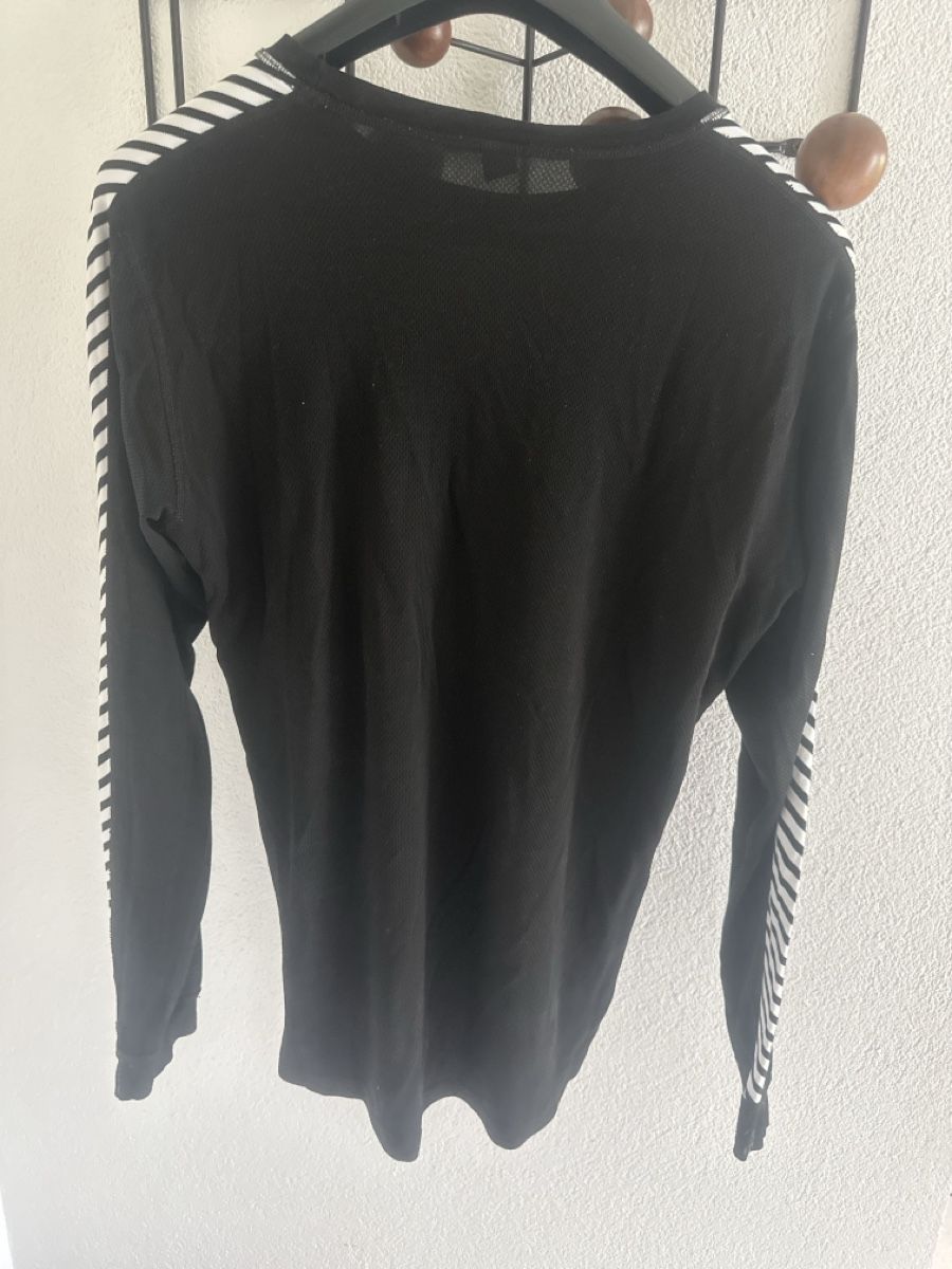 Helly Hansen T-shirt: Helly Hansen l/s T-shirt gr.L – Usato da Oberwil BL venduto da Nileferd 2