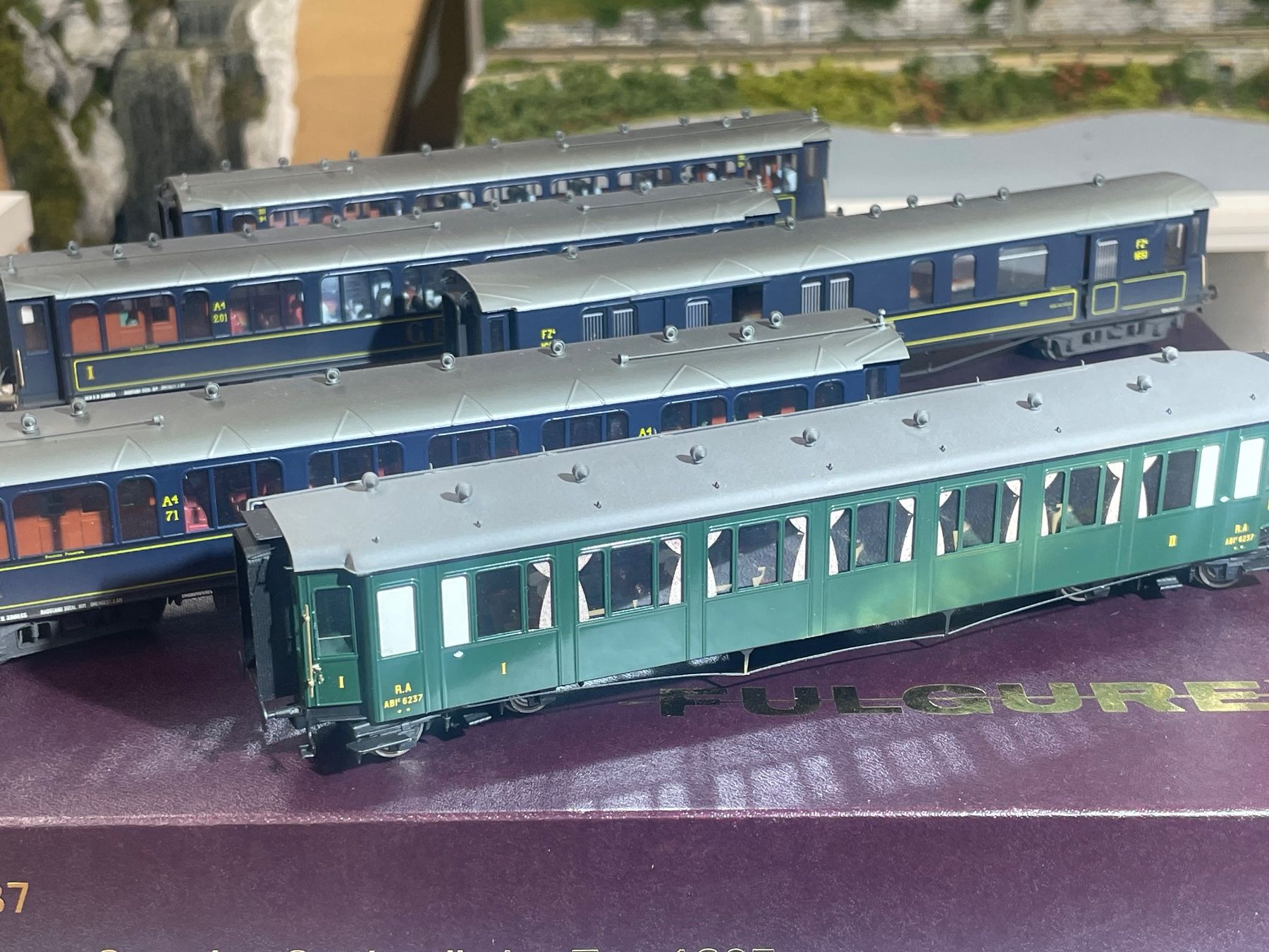 Modellini di ferrovie: GB- Wagen Set ( 5-teilig ) – Nuovo (secondo la descrizione) da Krummenau venduto da ferrotech 9