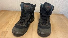Lowa Wanderschuhe Gr. 42