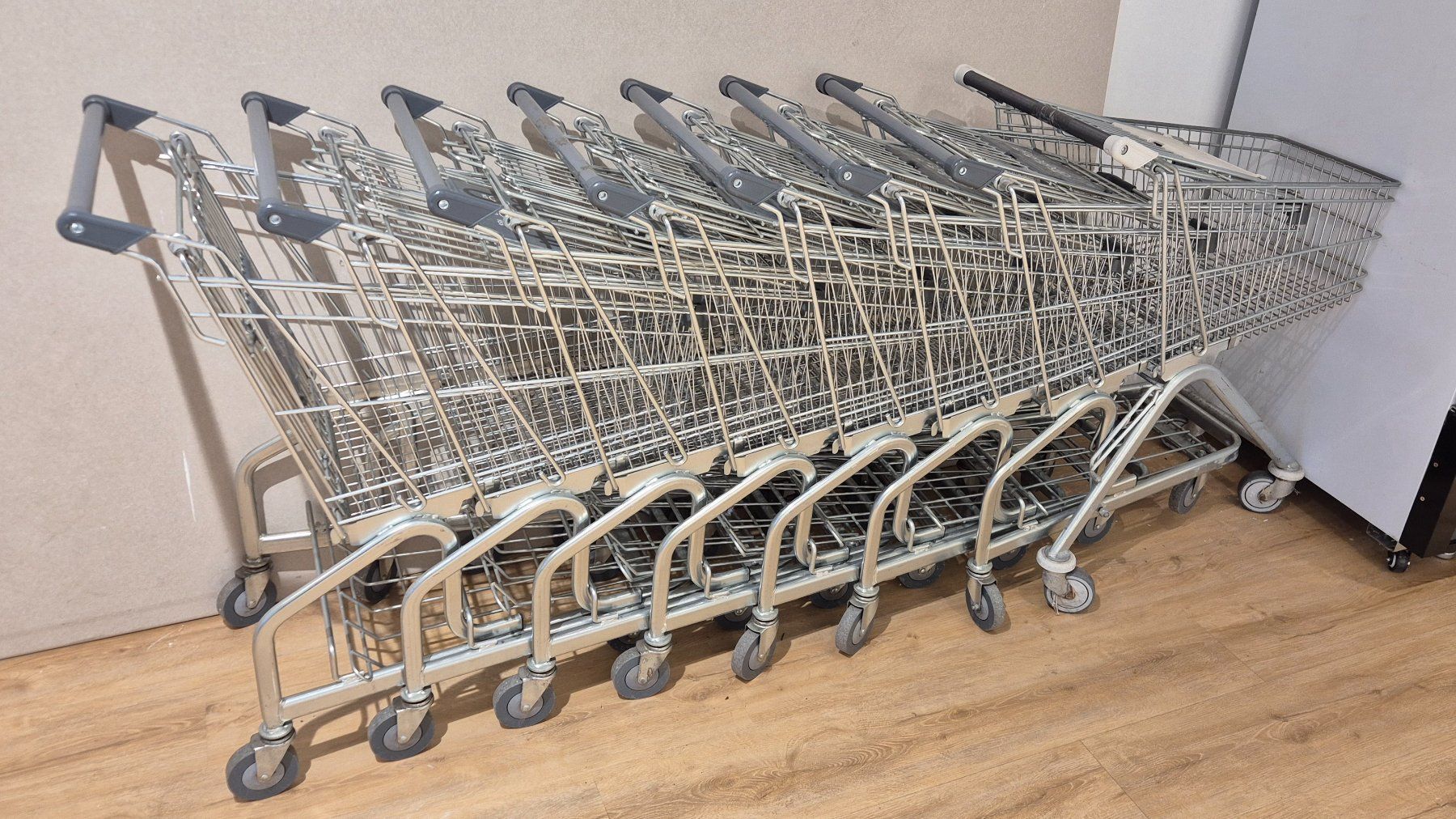 Altro per la casa: Einkaufswagen 8 Stück – Usato da Schöfflisdorf venduto da Fabian1101 2