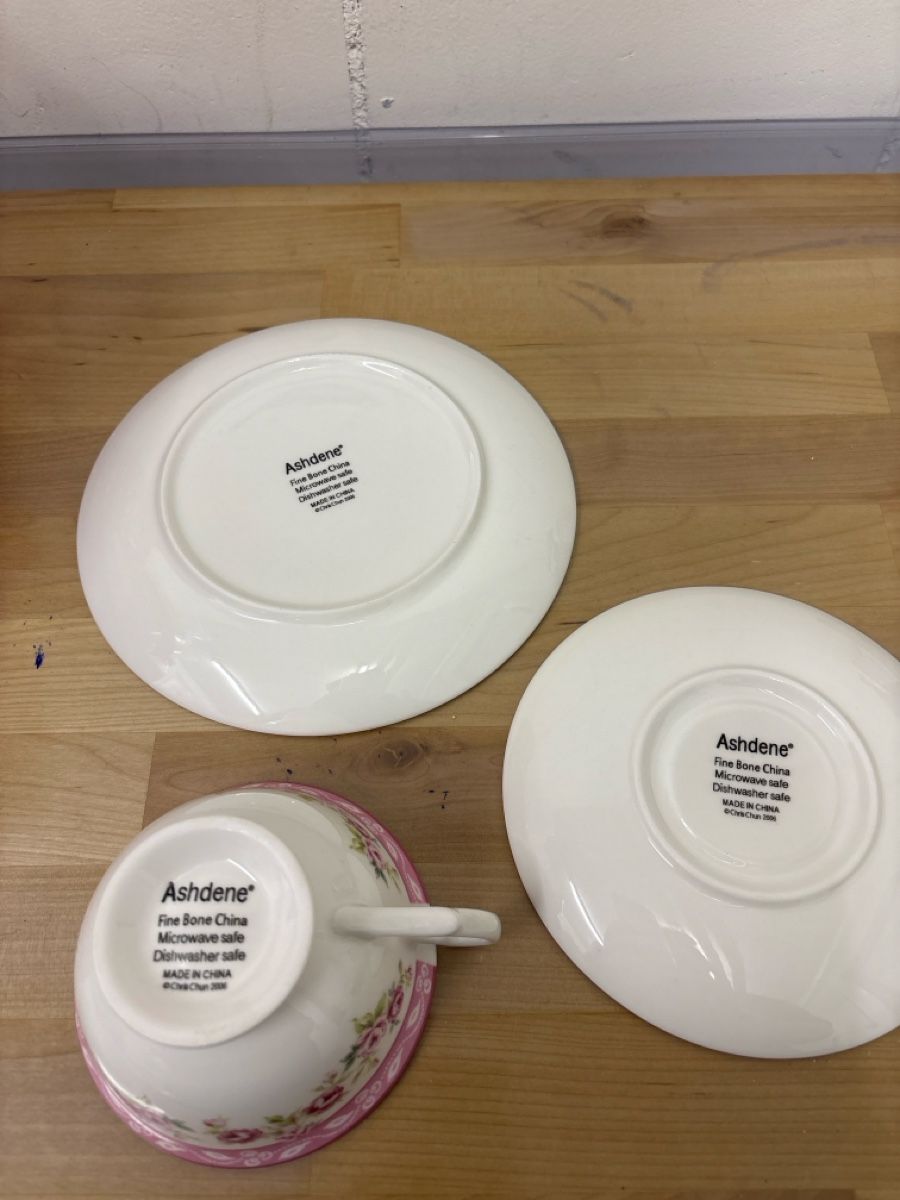 Set di piatti: Ashendene Tassenset, neu & originalverpackt – Nuovo e nell'imballaggio originale da Adliswil venduto da ninotschka7 2