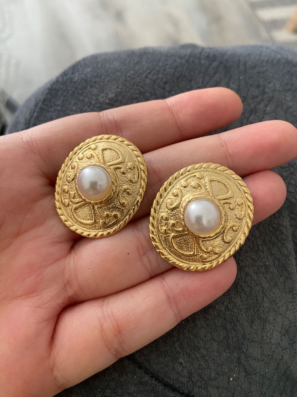 Orecchini pendenti & Orecchini a lobo: Boucle d’oreille – Usato da Montreux venduto da Perledor 2