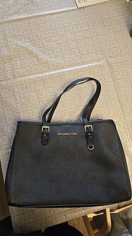 Borse da donna: Michael Kors Handtasche – Usato da St. Gallen venduto da SabineBine