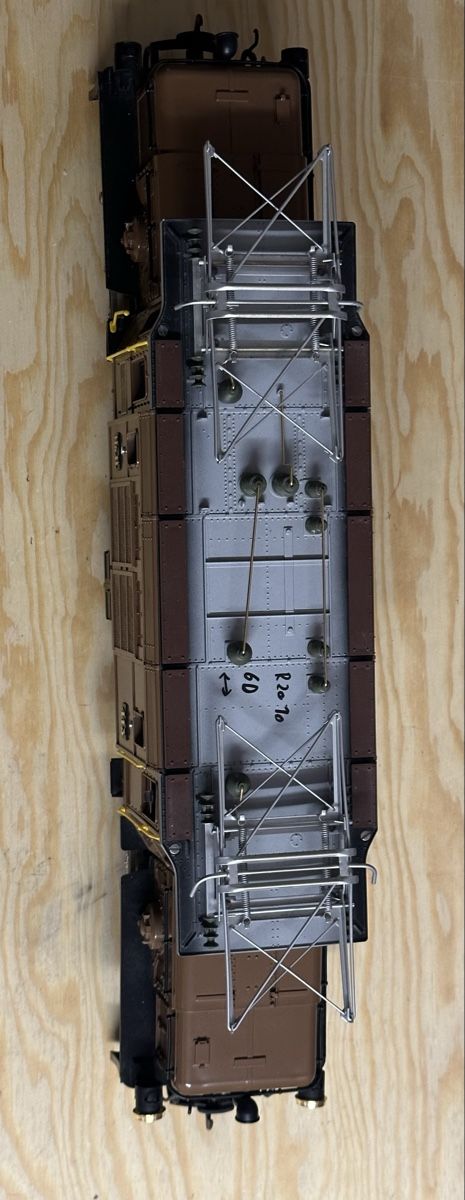 LGB Modelleisenbahnen: RhB Krokodil – Gebraucht aus Ostermundigen von Bahnfan 2