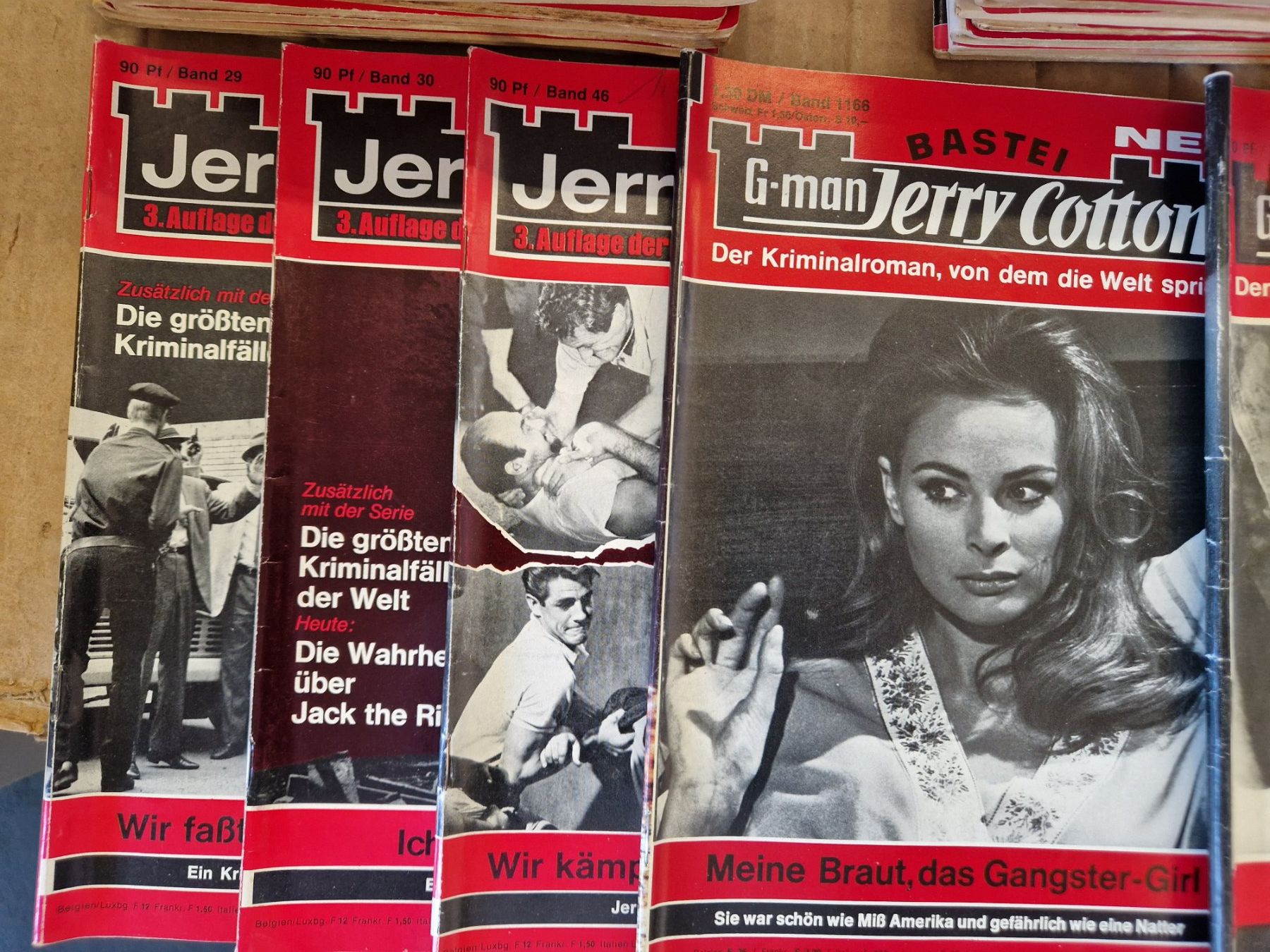 Libri: 69 Stück Jerry Cotton Romane – Usato da Wädenswil venduto da verebe 5