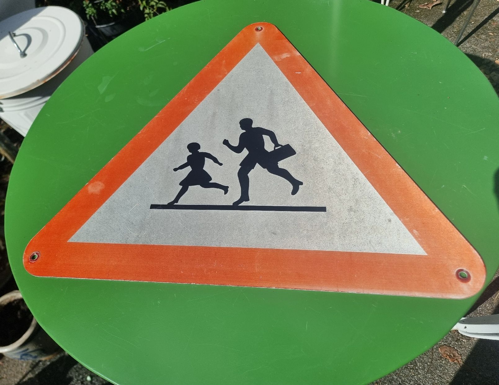Insegne: Schulweg Warnschild 3M Scotchlite 2003 retroreflektierend  – Usato da Berschis venduto da treedosha01