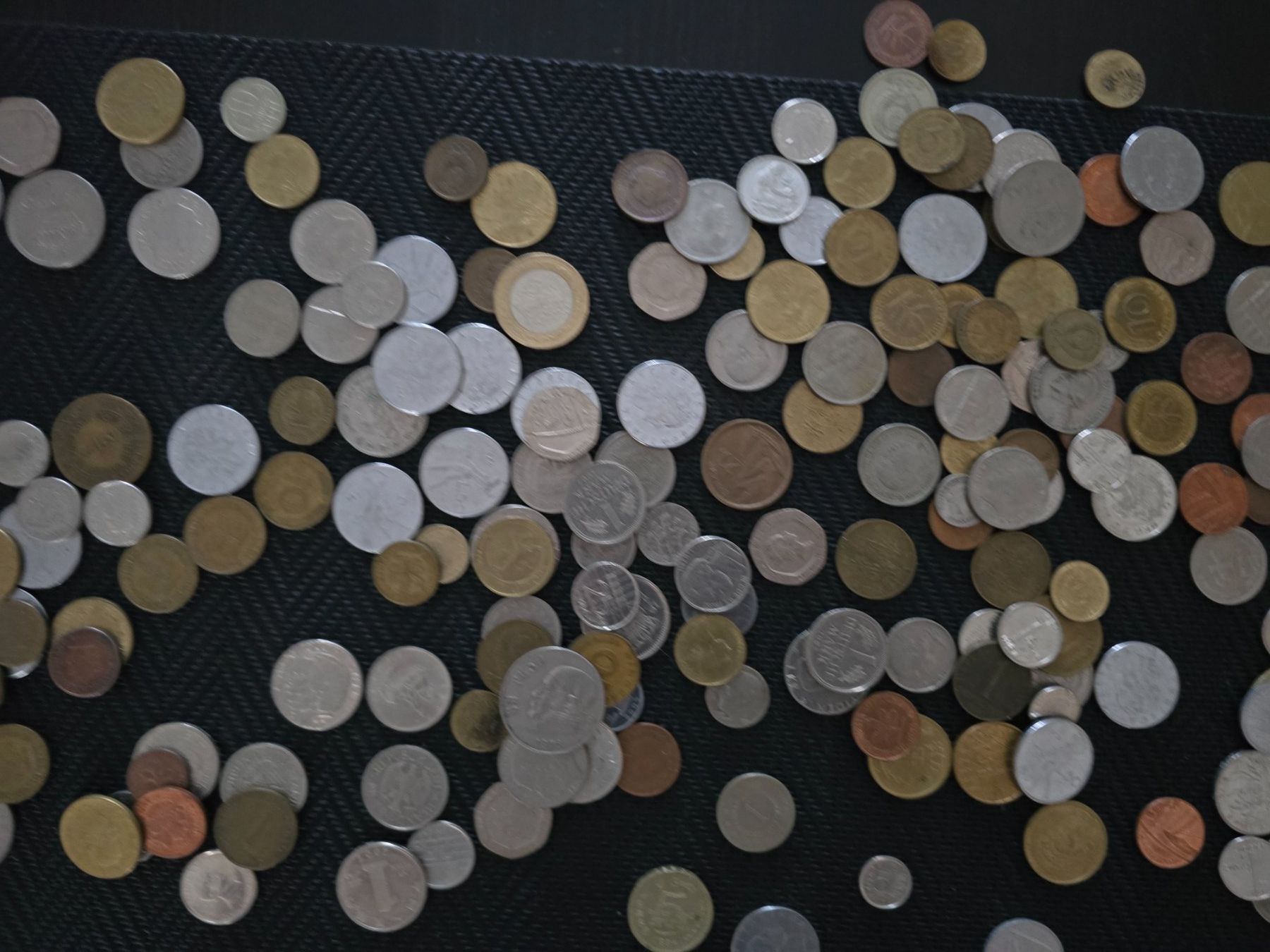 Tutti le monete: 969 grammes de pièces de monnaie – Usato da Tramelan venduto da Nirdan 2