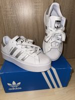 Adidas Superstar Bonega, Gr. 39 1/3 Neu