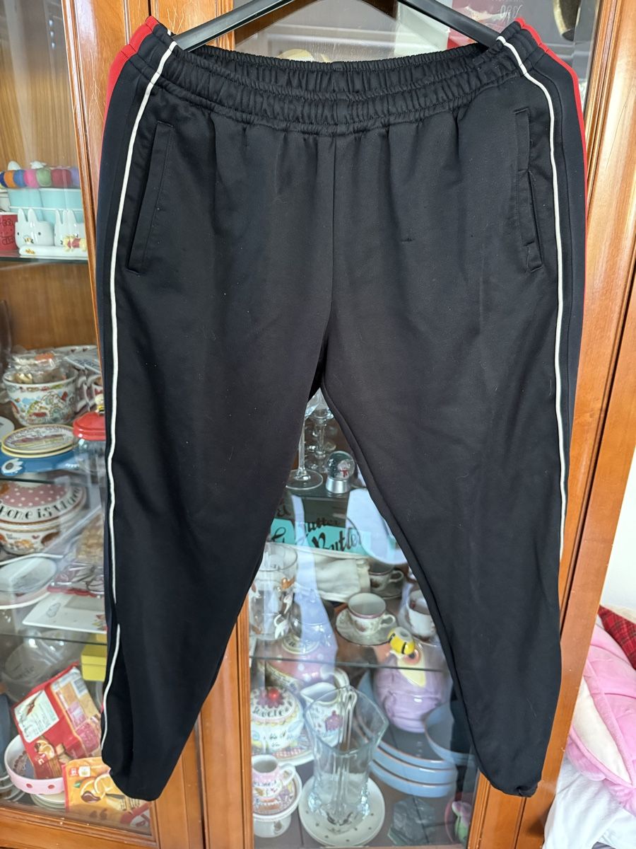 Gucci Pantaloni: Gucci sweatpants M – Usato da Mendrisio venduto da ketolin