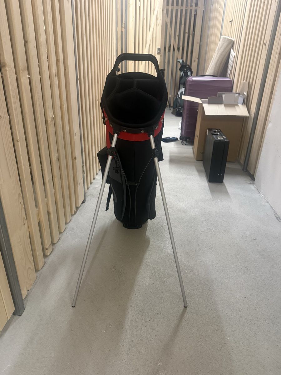 Wilson Taschen: Golfbag - nur 3x gebraucht – Neu (gemäss Beschreibung) aus Jona von A.Arnold96 2