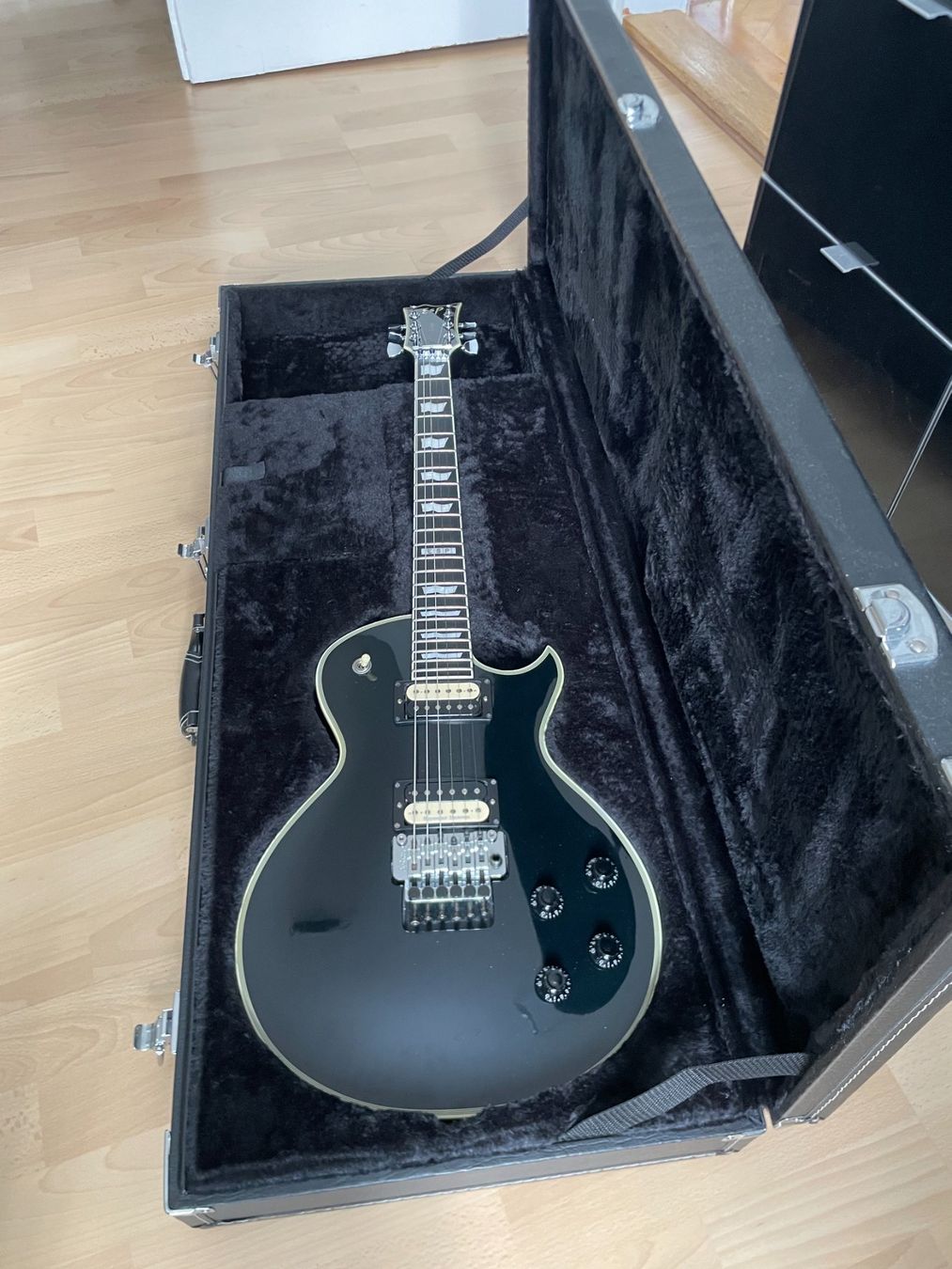 Strumenti musicali: ESP Eclipse Floyd Rose – Usato da Chur venduto da eHarry74