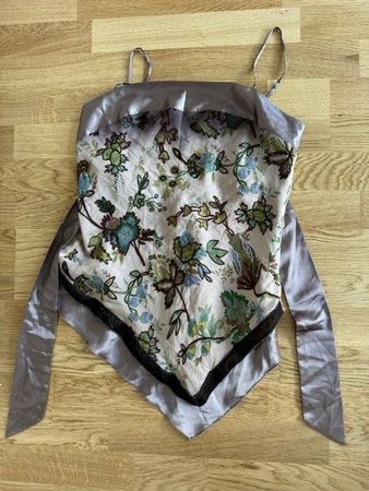 Top Gr. 34 aus Seide wie neu