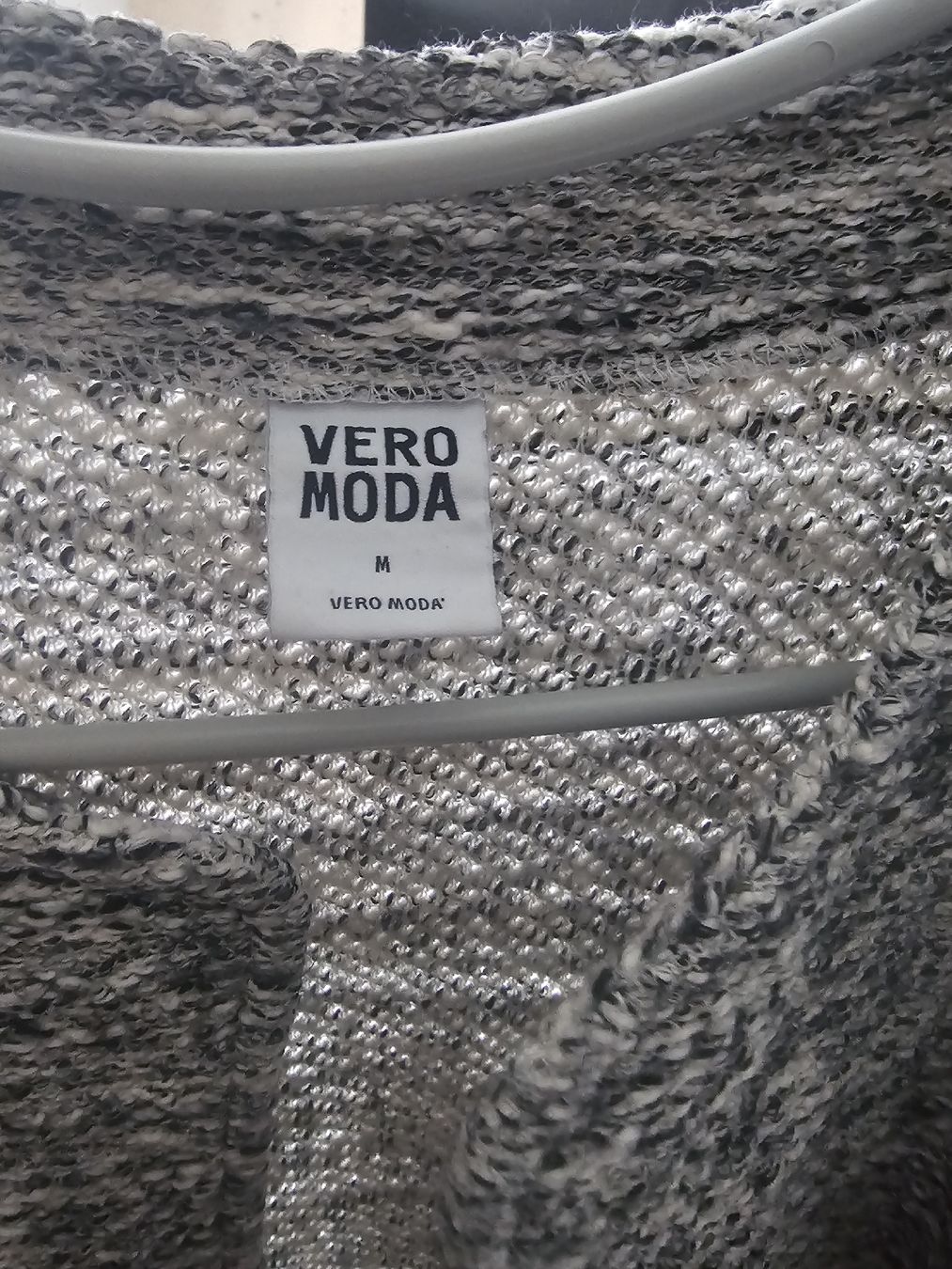 Vero Moda Gilet & Giacche senza maniche: Veste Vero Moda taille M – Usato da Sornetan venduto da T.a333 1