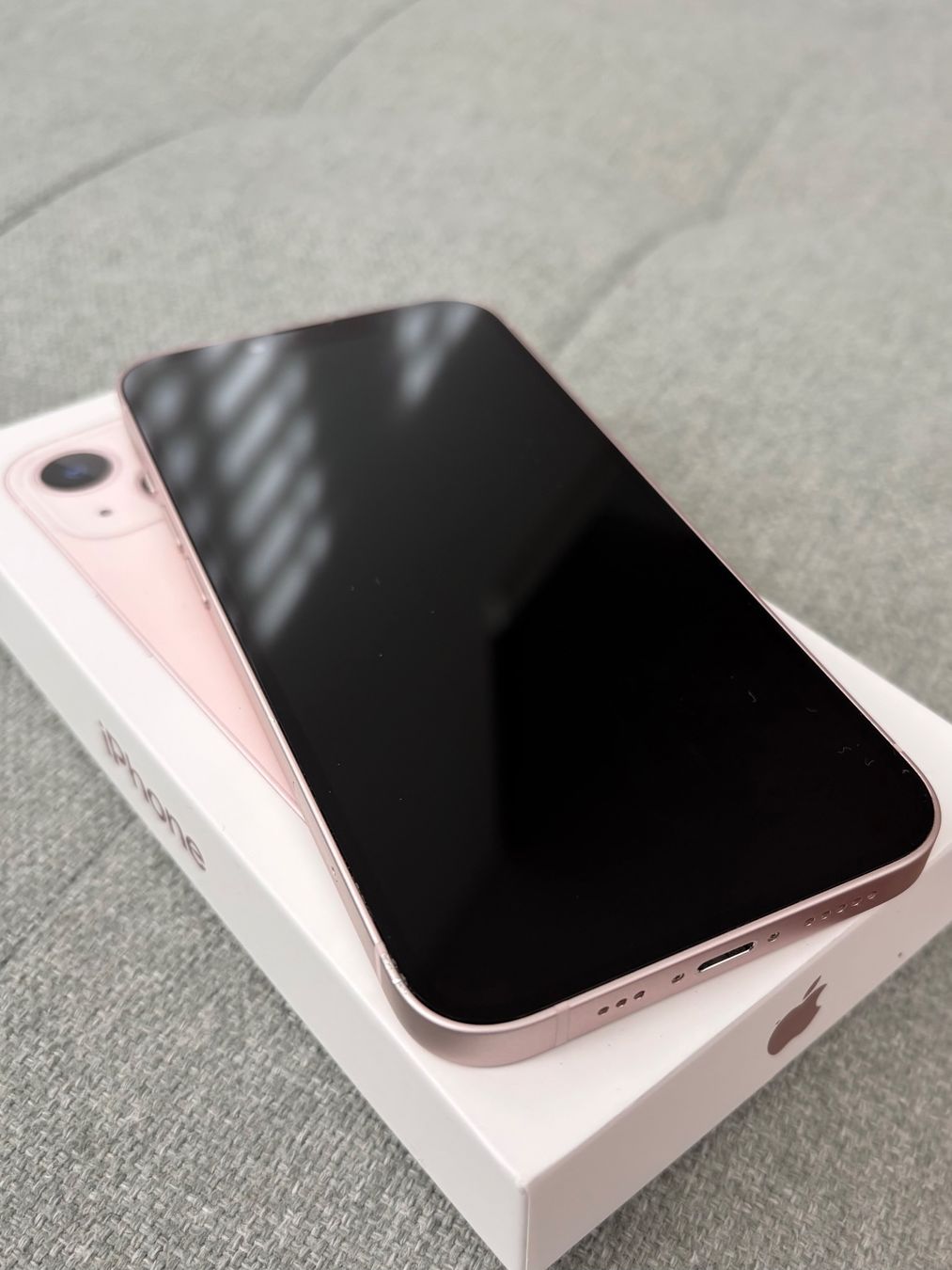 Apple Handys / Smartphones: iPhone 13 - Pink, 128GB – Gebraucht aus Zürich von m19285 2