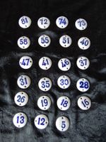 23 Stk Antike Runde Porzellanschilder ( Lot 2 )