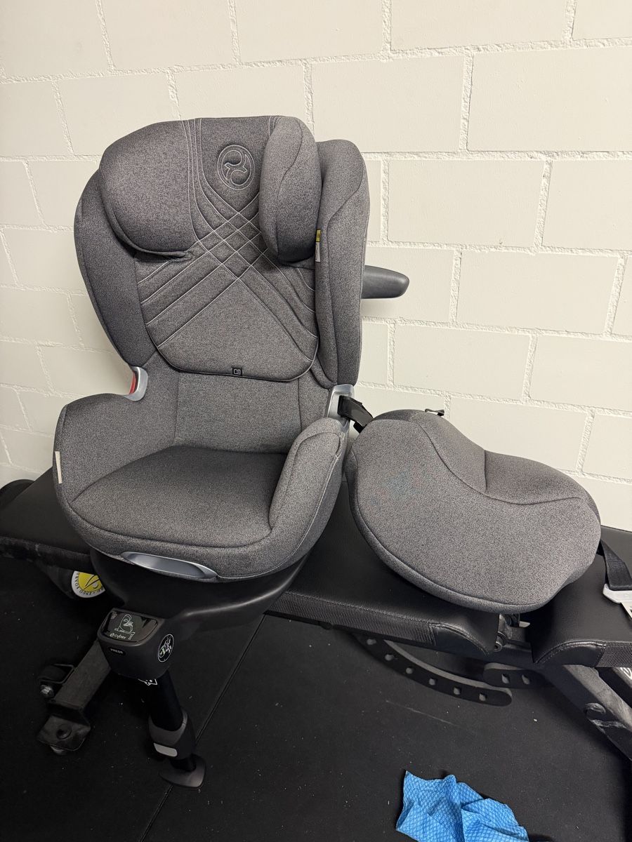 Cybex Seggiolini per auto: Kindersitz Cybex Anoris T i-size – Usato da Birmenstorf AG venduto da PatrickM85 2