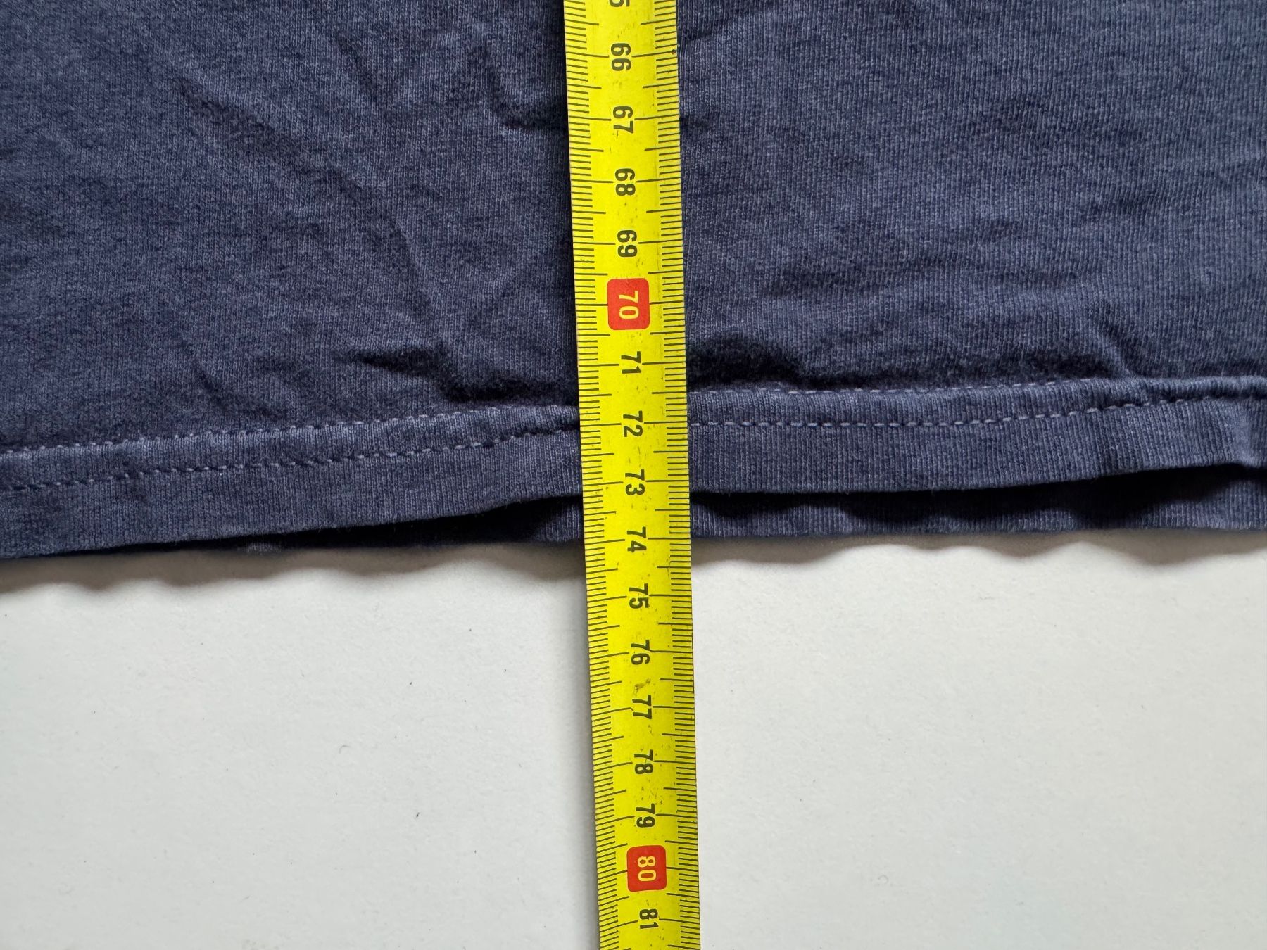 T-shirt: Y2K No Boundaries t-shirt MEN L – Usato da Neuchâtel venduto da _Easy_to_Find_ 3