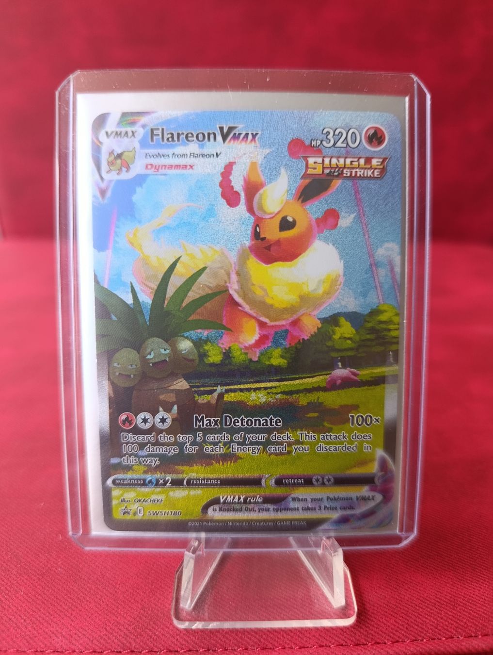 Pokémon Carte collezionabili: Carte Pokémon Flareon VMAX SWSH180 – Usato da Yverdon-les-Bains venduto da cashkiller