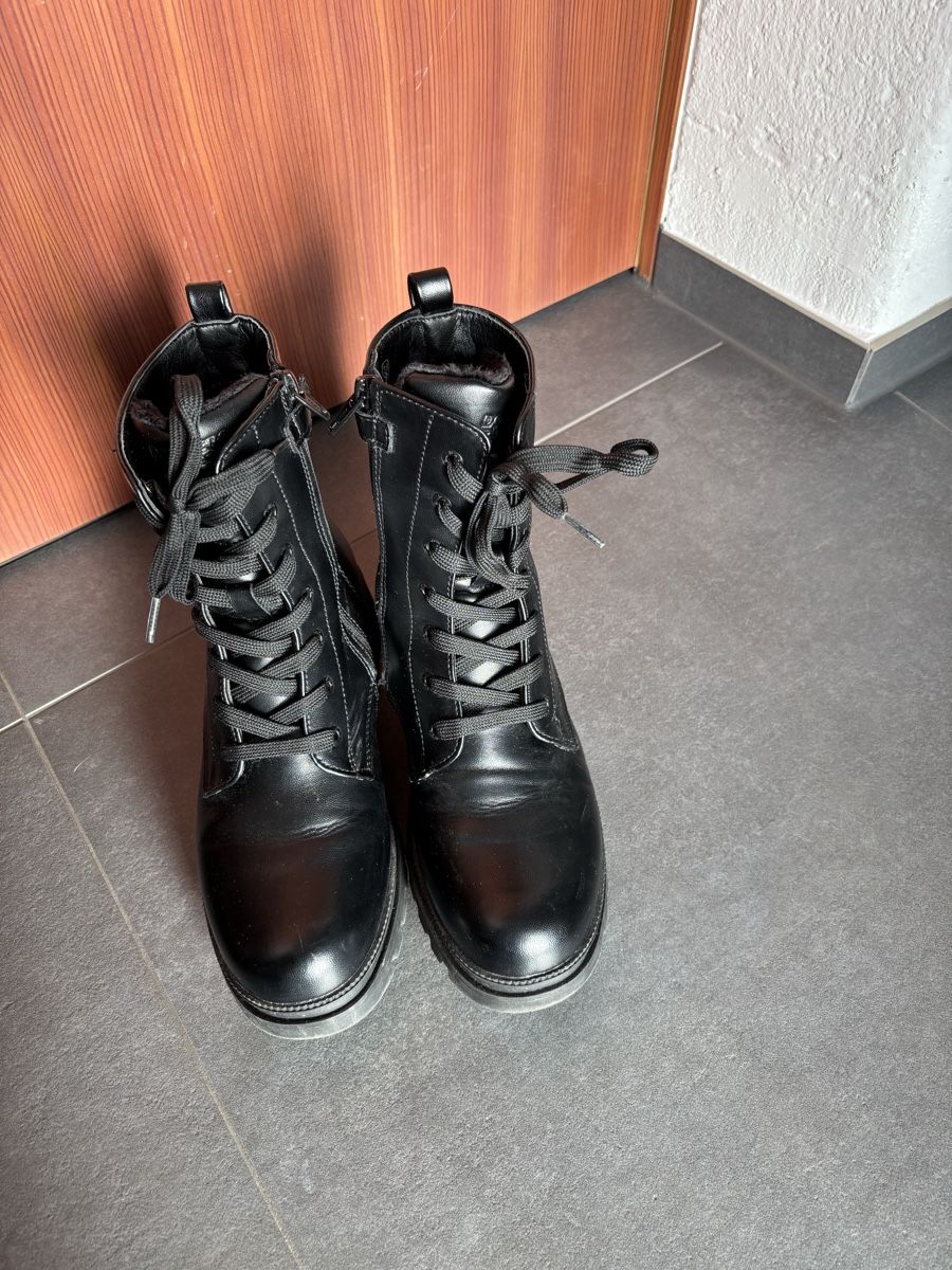 Scarpe da donna: Winterstiefel Dockers by Gerli Gr.39 – Usato da Vilters venduto da 5111984 1