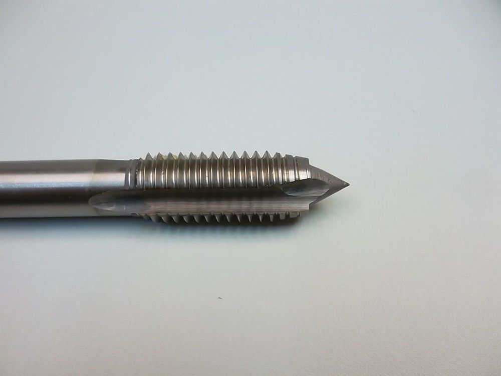 Tous les outils: Gewindebohrer M14 (neu) – Neuf avec emballage d'origine à Dübendorf par Joe1001 1