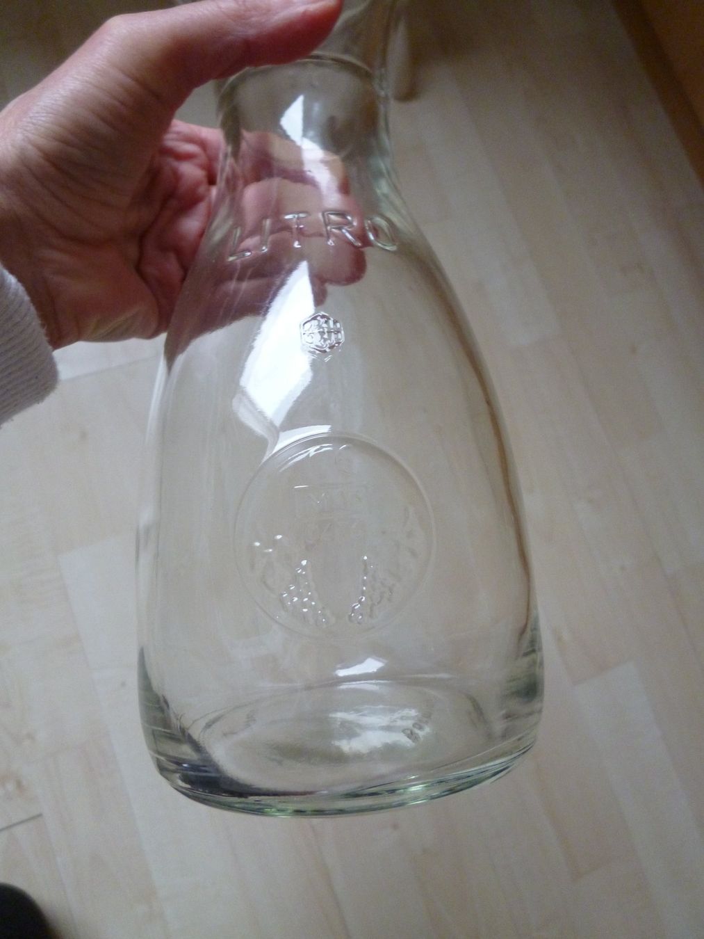 Caraffe: Glaskaraffe Bormioli Rocco  LITRO Wasser Trink Karaffe – Usato da Dättlikon venduto da Mamakuga 2
