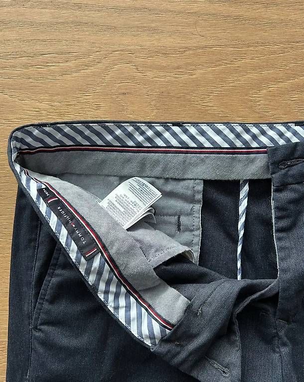 Hosen: Tommy Hilfiger Chino – Gebraucht aus Heerbrugg von mceta 1