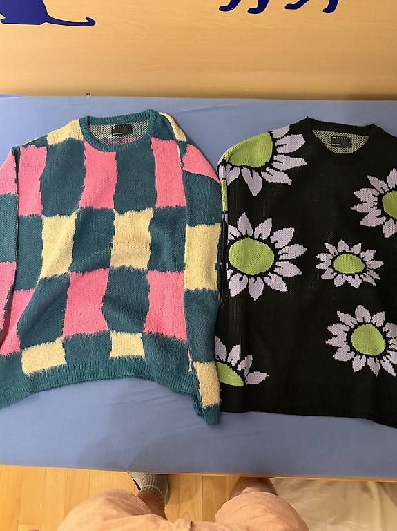 Pullover & Sweatshirts: 2 jumpers L size  – Gebraucht aus Ascona von GioeleS 1