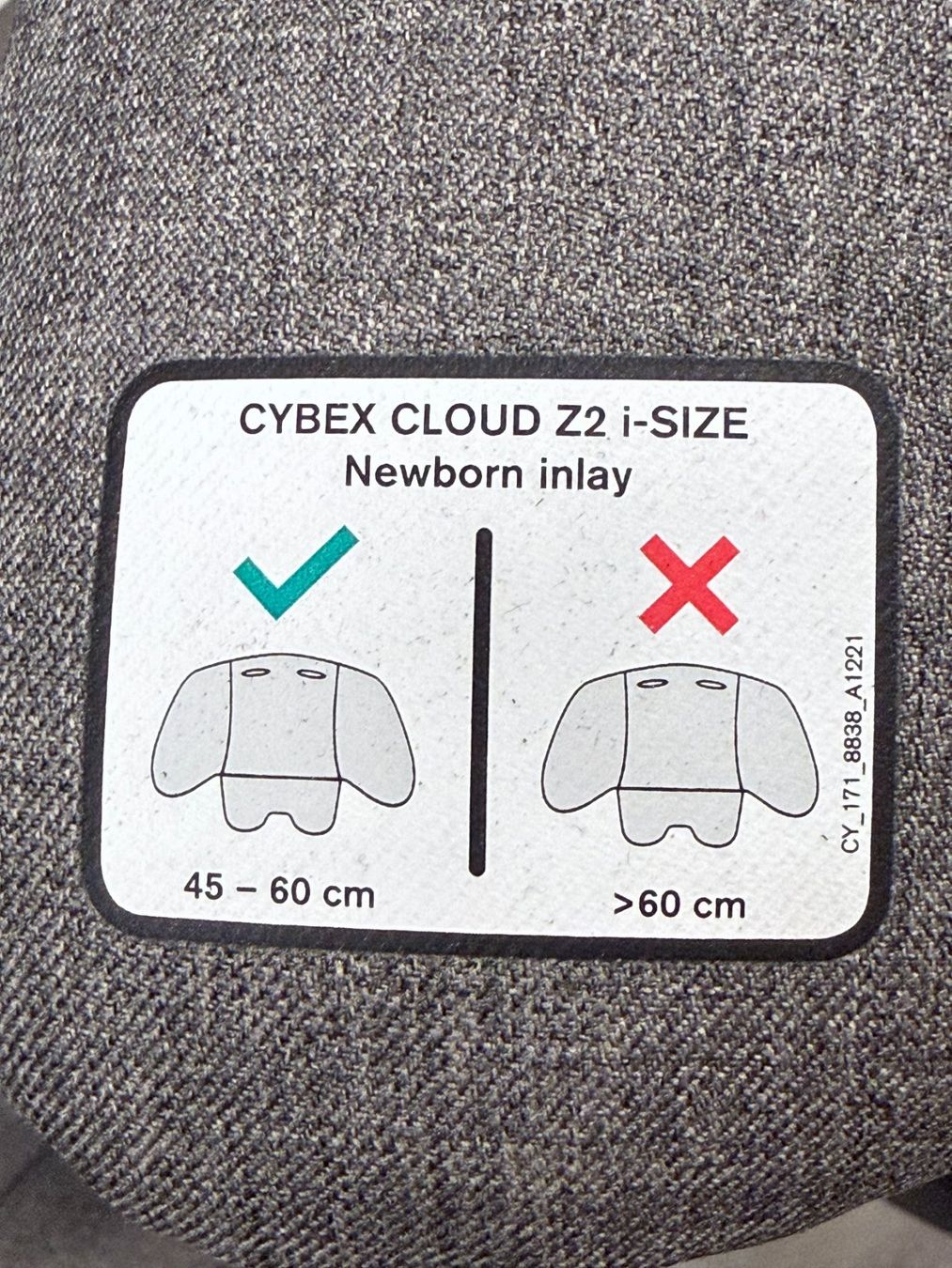 Cybex Seggiolini per auto: Cybex Cloud Z2 i-Size Babyschale + Base Z2 + Newborn-Einsatz – Usato da Effretikon venduto da Eventex 6