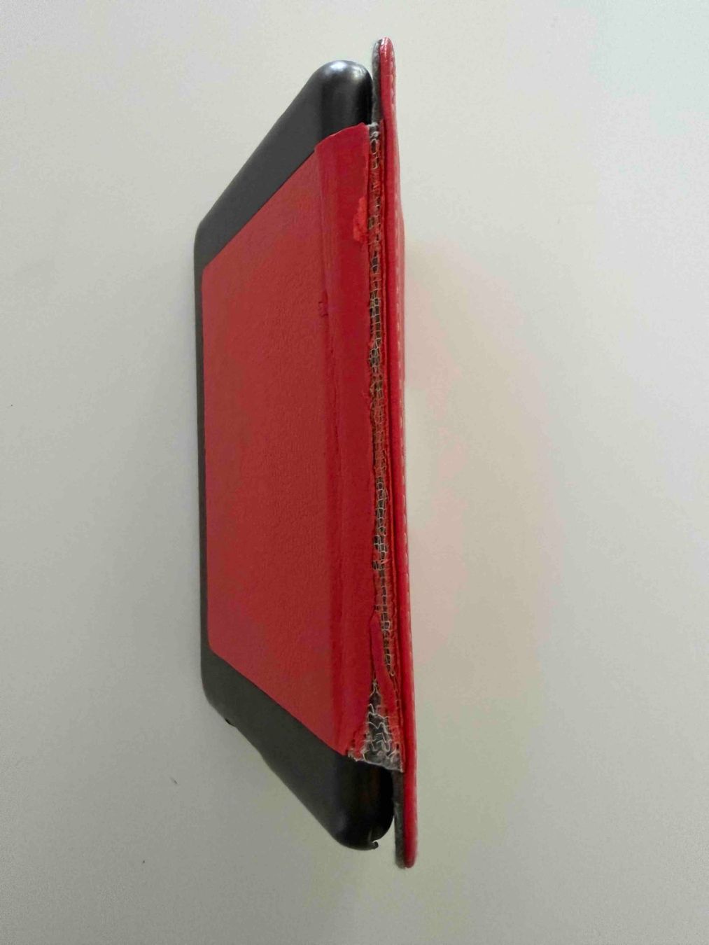 Tolino Tablet PC: Tolino eReader mit Schutzhülle – Gebraucht aus Zürich von Chakra 2