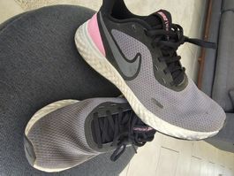 Nike Revolution Run Shoes