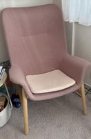 Ikea Vedbo Sessel rosa