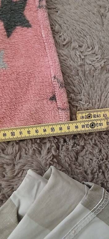 Decken: Kuscheldecke Mädchen – Gebraucht aus Grenchen von Hamstr 2
