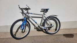 Mountainbike Wheeler Grösse L, neue Pneu & Bremsklötze