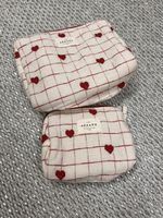 Süsses Necessaire-Set von Sézane mit Herzmuster, Neu!
