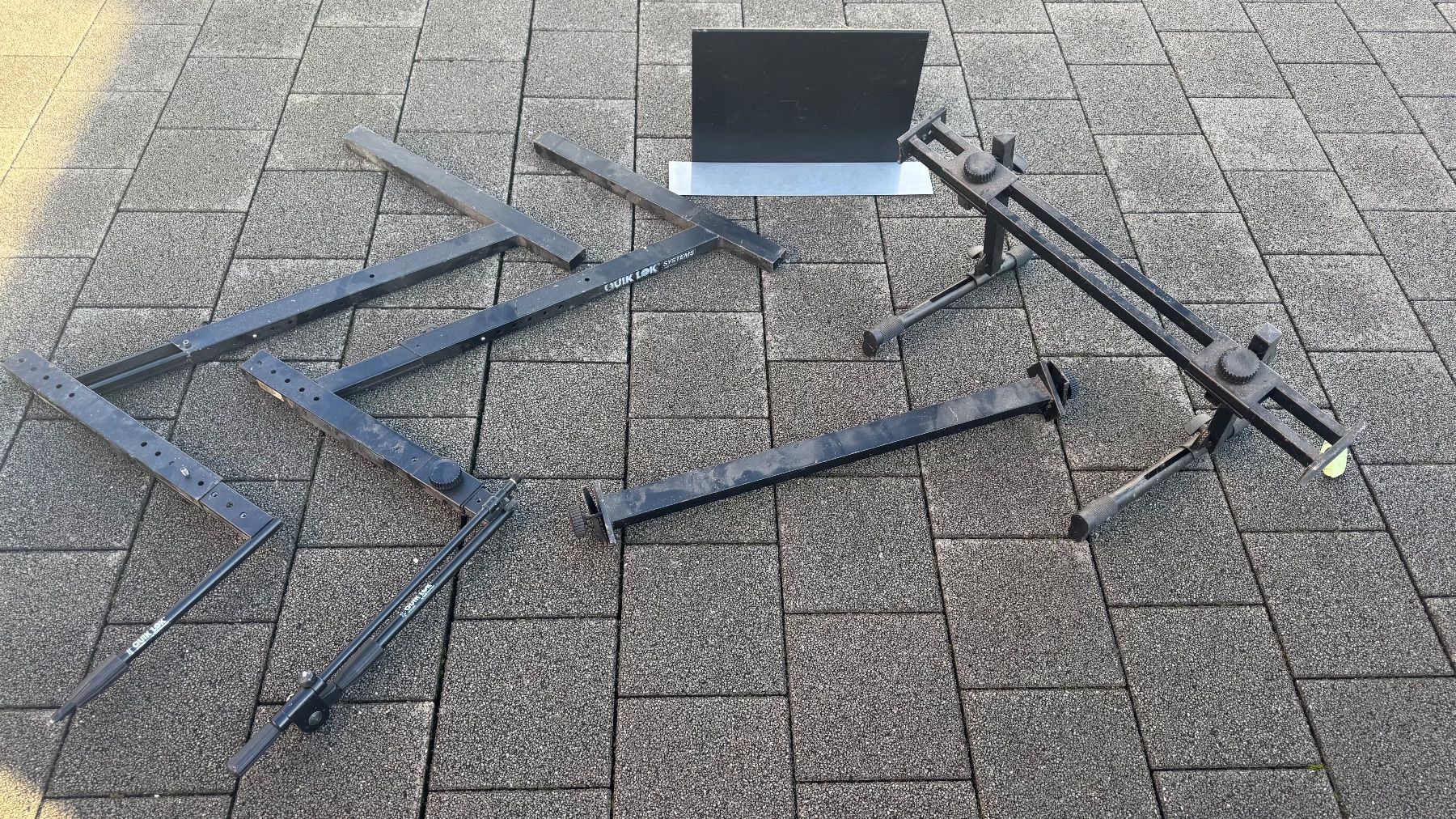 Supporti per strumenti musicali & leggii: Quik Lok Keyboardständer – Usato da Knutwil venduto da Clabrey 2