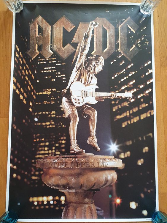 AC/DC Poster 2stk (Gebraucht) in Kriens für CHF 15 – mit Lieferung auf ...
