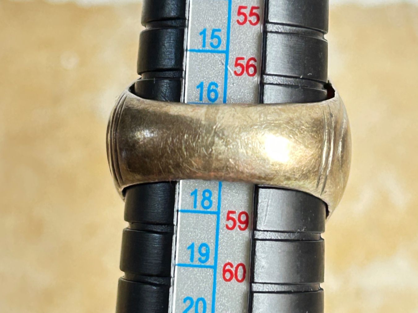 Anelli: Weinroter Pompöser Ring (59) – Usato da Laufen venduto da Bellebellezza 5