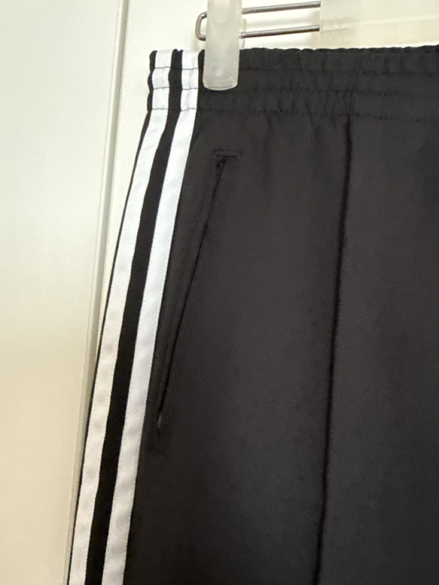 Adidas Pantaloni: Adidas Trainingshose neu – Nuovo (secondo la descrizione) da Geuensee venduto da Gagisi 3