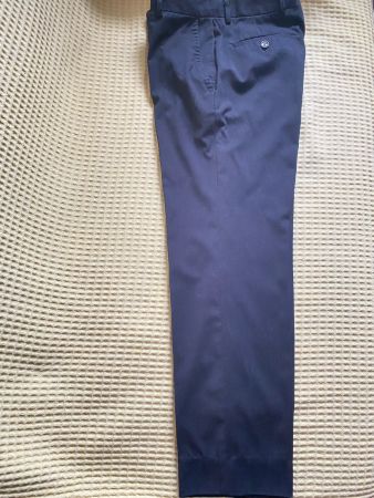 Top Zustand: Dunkelblaue Herren Hose, Grösse 34👍