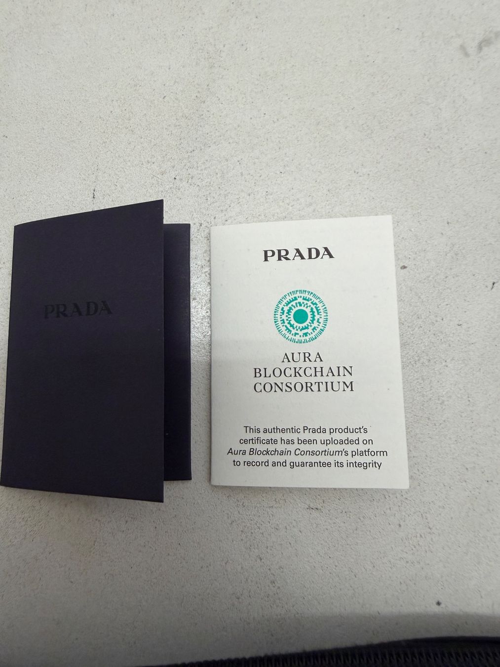 Prada Borse: Sac banane neuf Prada – Usato da giffers venduto da sev_c9x9 5