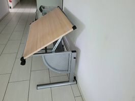 Kinderschreibtisch höhenverstellbar 