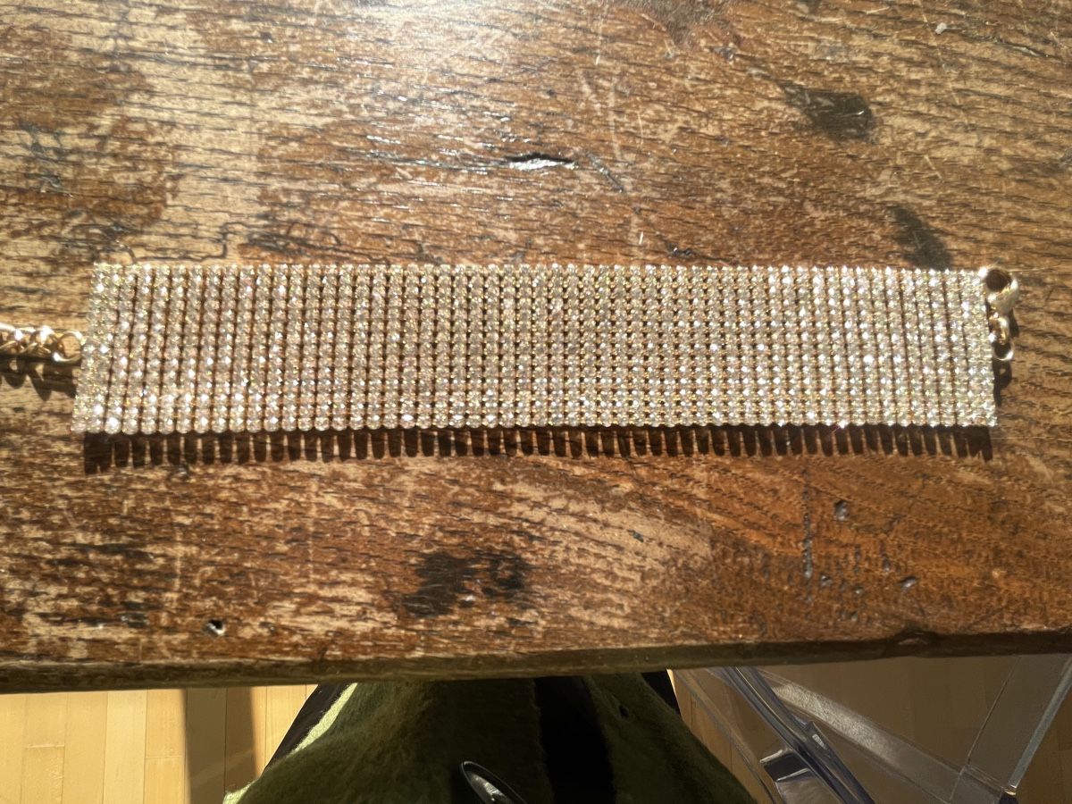 Bracciali & Braccialetti: Bracciale in maglia con strass color oro – Usato da Breganzona venduto da BlueBlue 2