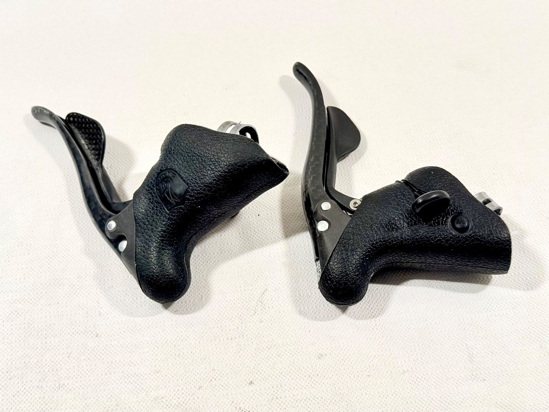 Campagnolo Pezzi di ricambio: Campagnolo Record CARBON BB SYSTEM Ergopower 2x10fach 2607 – Usato da Luzern venduto da bikeandbeltcom 2