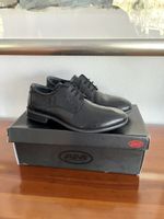 Chaussures de costume Taille 40 en très bon état