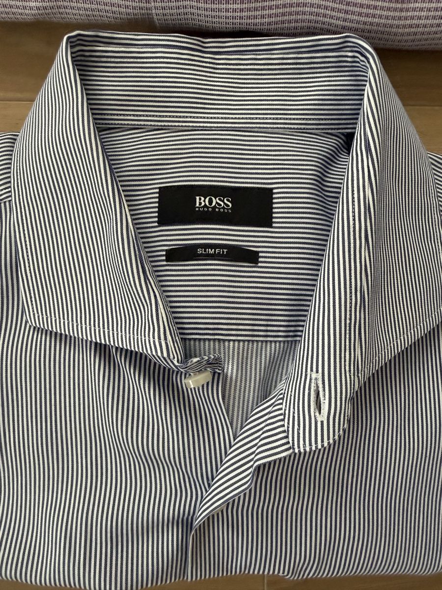 Hemden: Hugo Boss Hemden – Gebraucht aus Tagelswangen von Dandragan 2